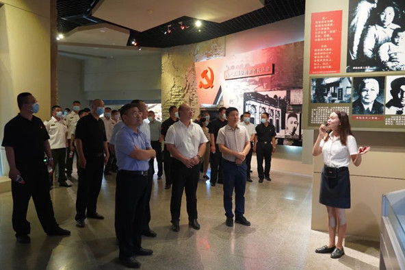 22_副本.jpg 22_副本.jpg